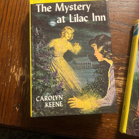 Nancy Drew Mystery Stories Set - Yellow and Blue Covers - Picture 3 of 4